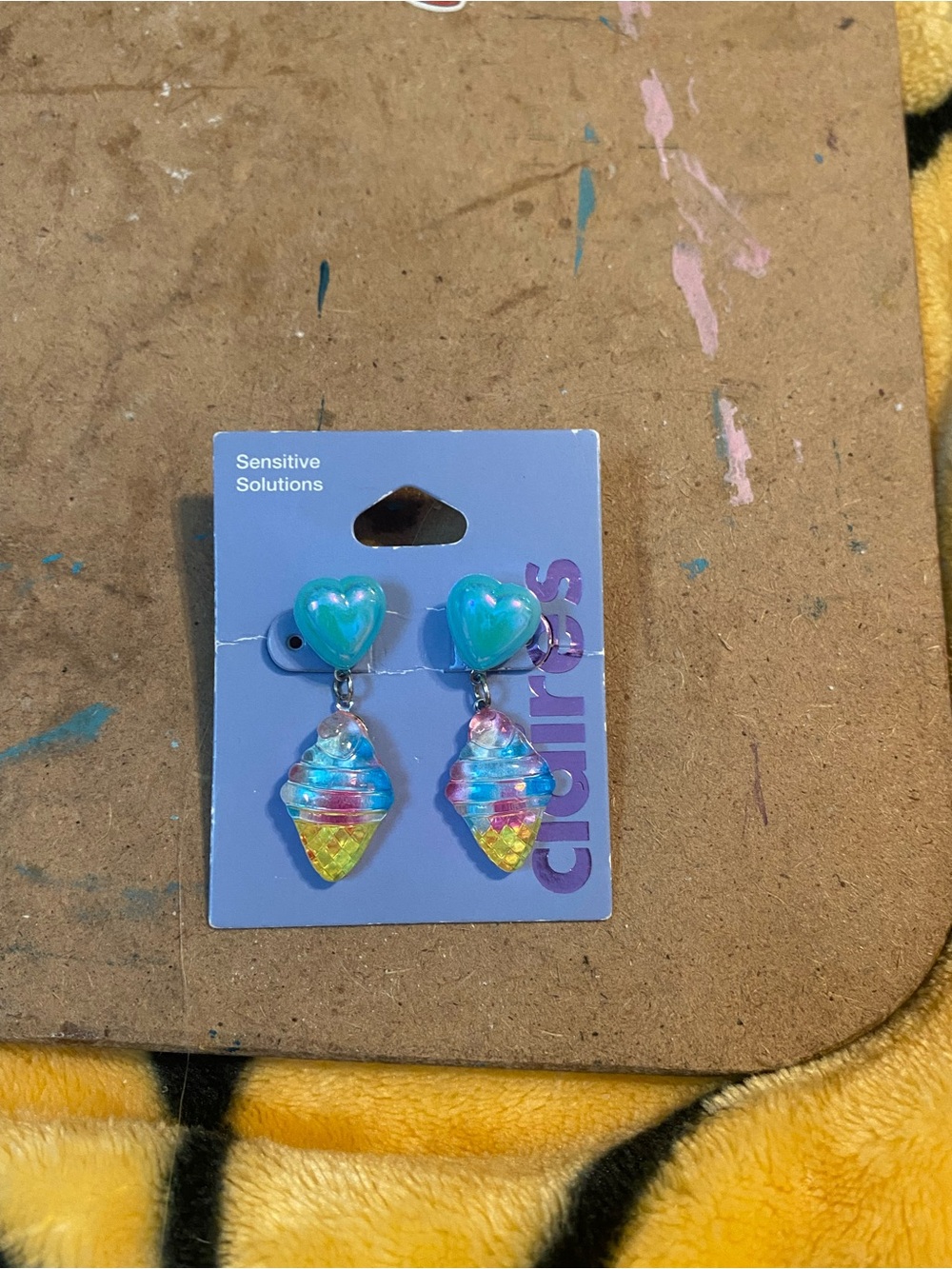 Claire's Iridescent Teal Heart and Ice Cream Dangle Earrings